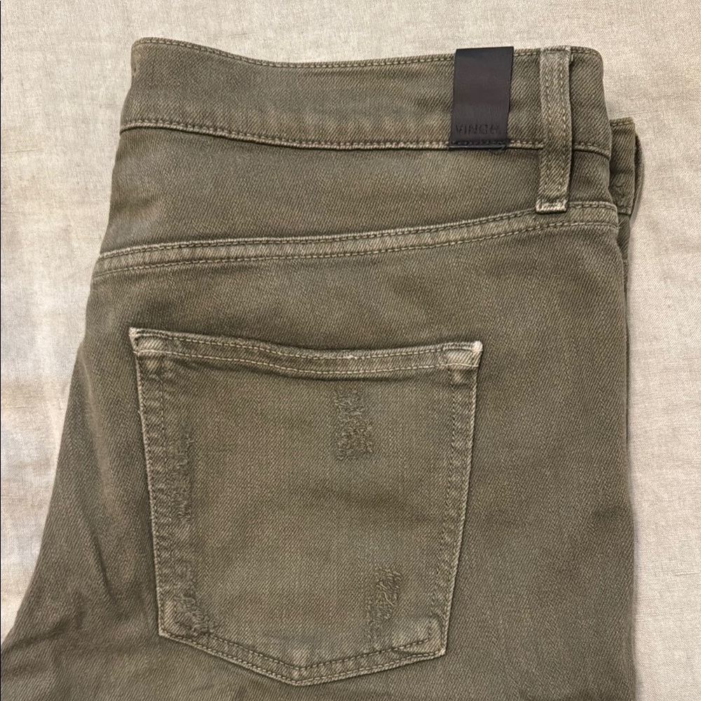 Vince women’s  Olive Jeans size 29